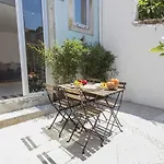 Lovelystay - Artsy Real *