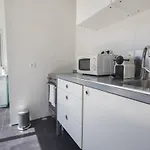 Appartement Lovelystay - Artsy Real *