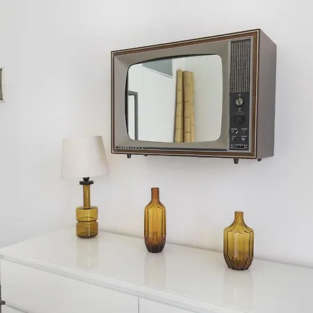 Lovelystay - Artsy Real Apartment *