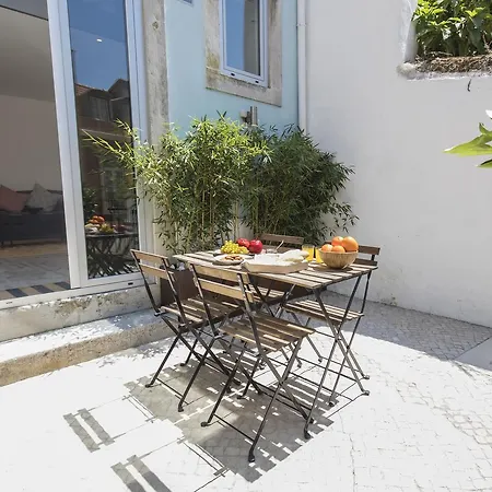 Lovelystay - Artsy Real *