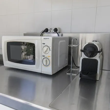 Daire Lovelystay - Artsy Real *